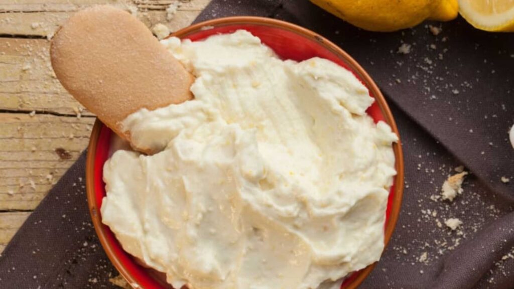 Crema mascarpone e limone senza uova